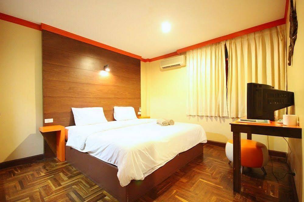 The Palm Delight Lodge Jomtien Beach Eksteriør billede
